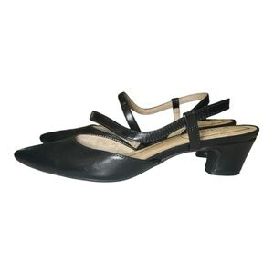 Life Stride Black Slingback Minimalist Pump